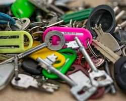 How To Clean House Keys