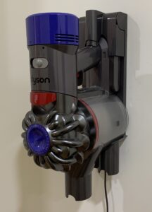 Dyson vacuum docking station