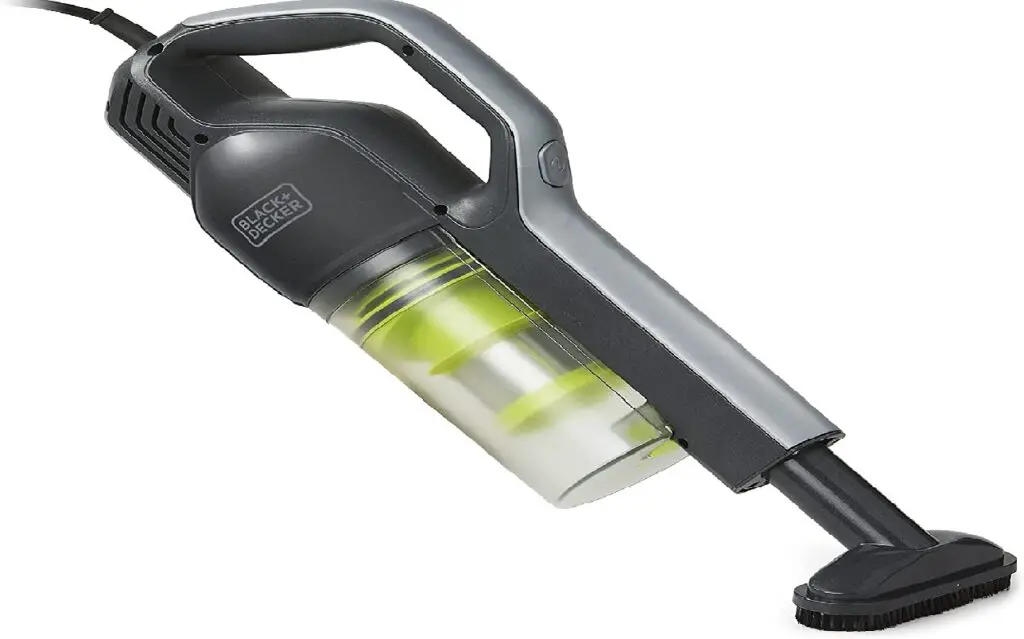 how to use a black and decker vacuum