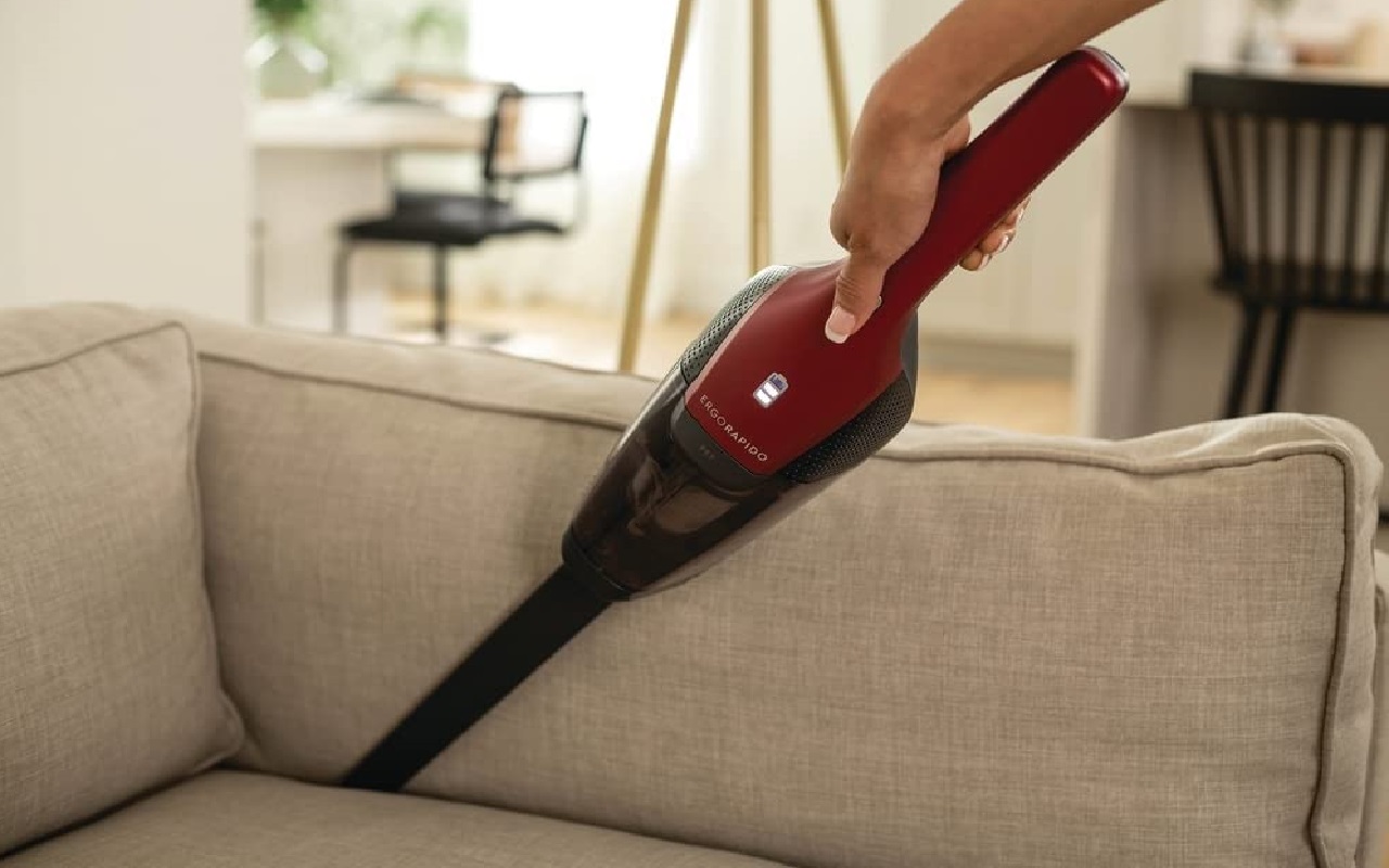how to use electrolux vacuum cleaner