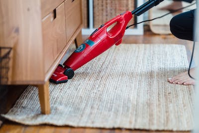 how to clean area rug